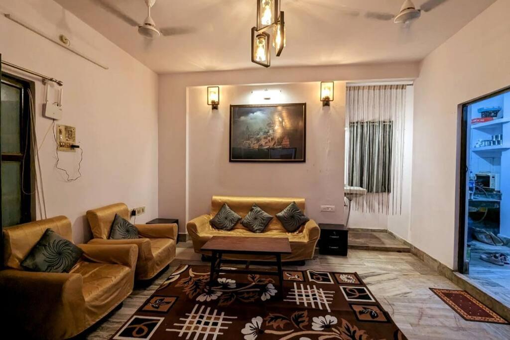 Green River Homestay 2bhk Fully Furnished Flat. Apartment Varanasi